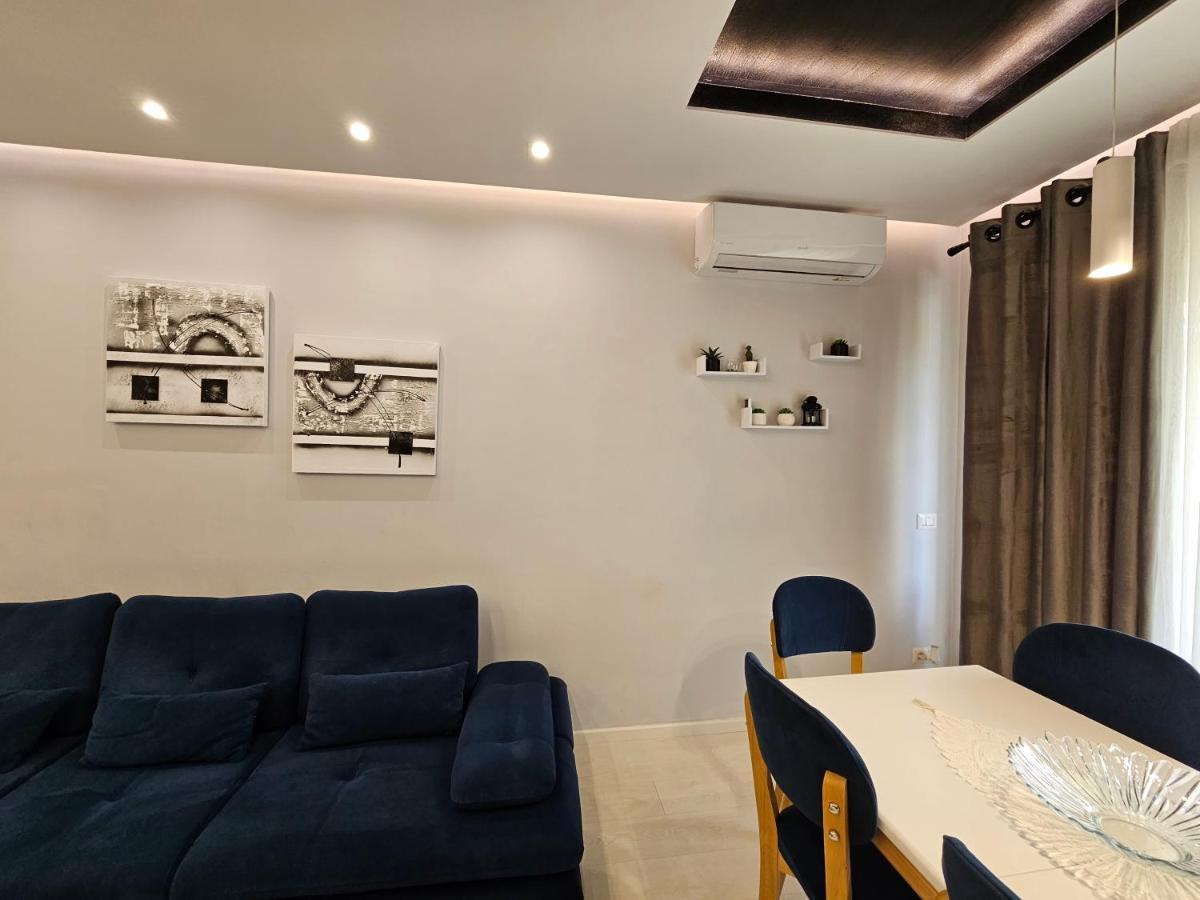 Tower Bridge Apartment Tirana Exterior photo