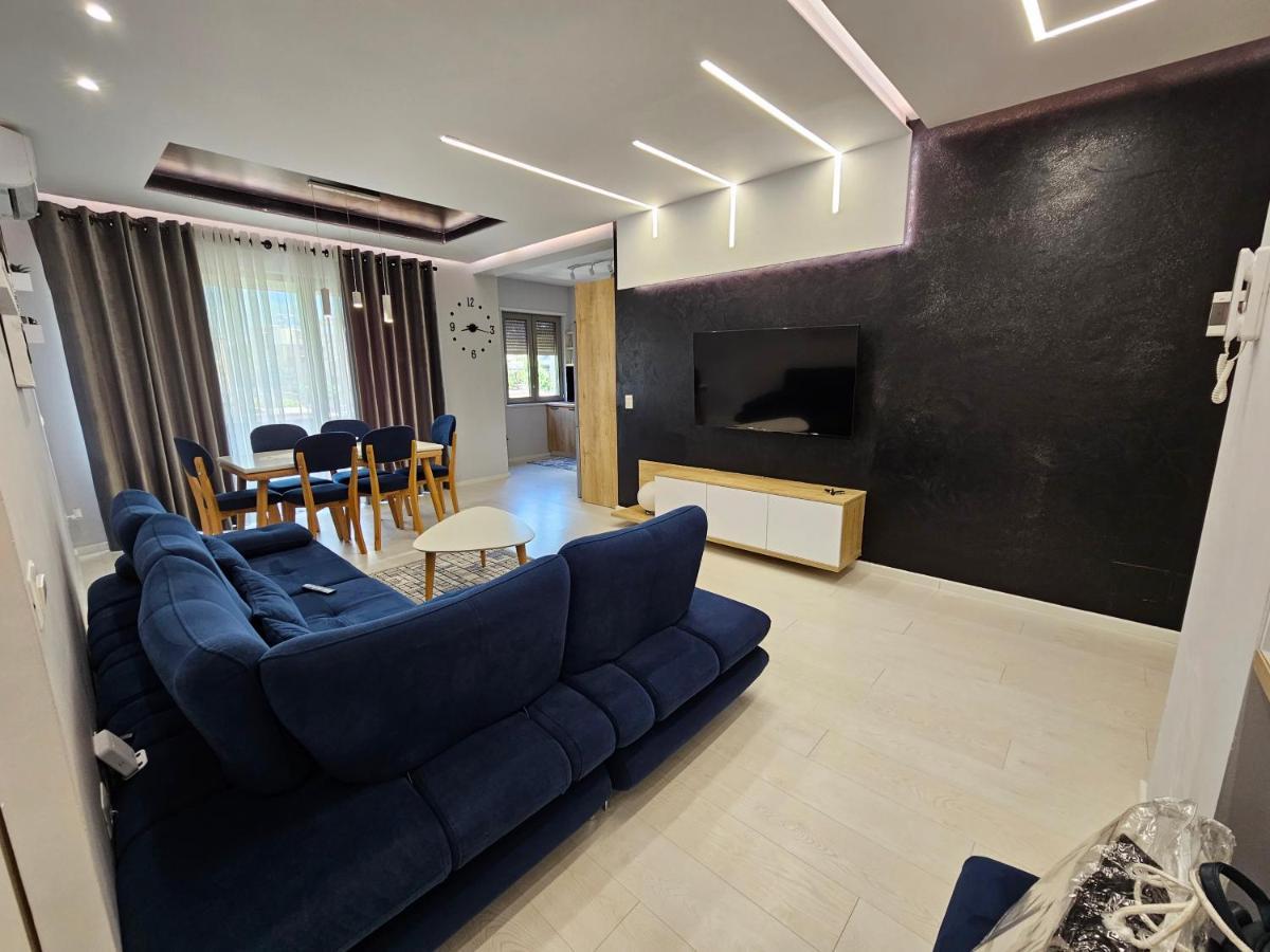 Tower Bridge Apartment Tirana Exterior photo